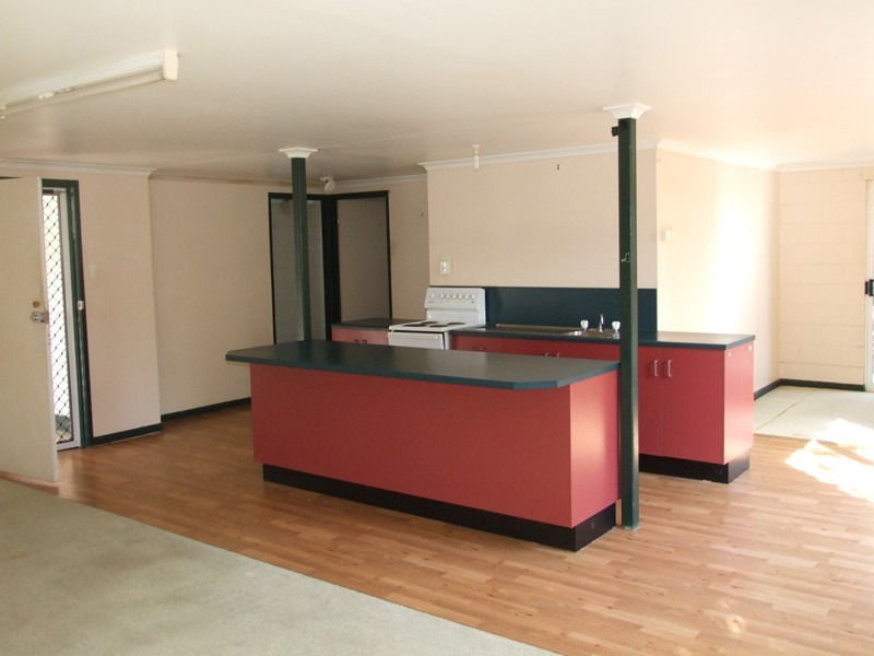 111 Tully Street, South Townsville QLD 4810