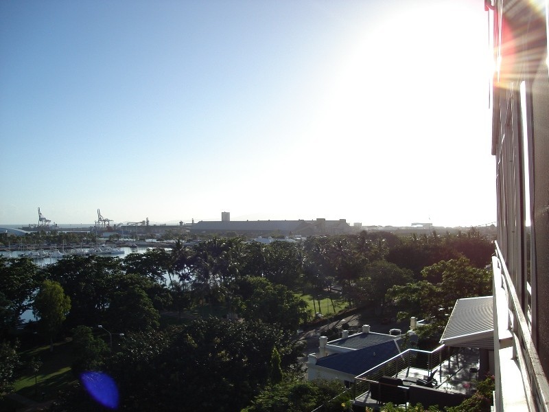 11/23a Cleveland Terrace, North Ward QLD 4810