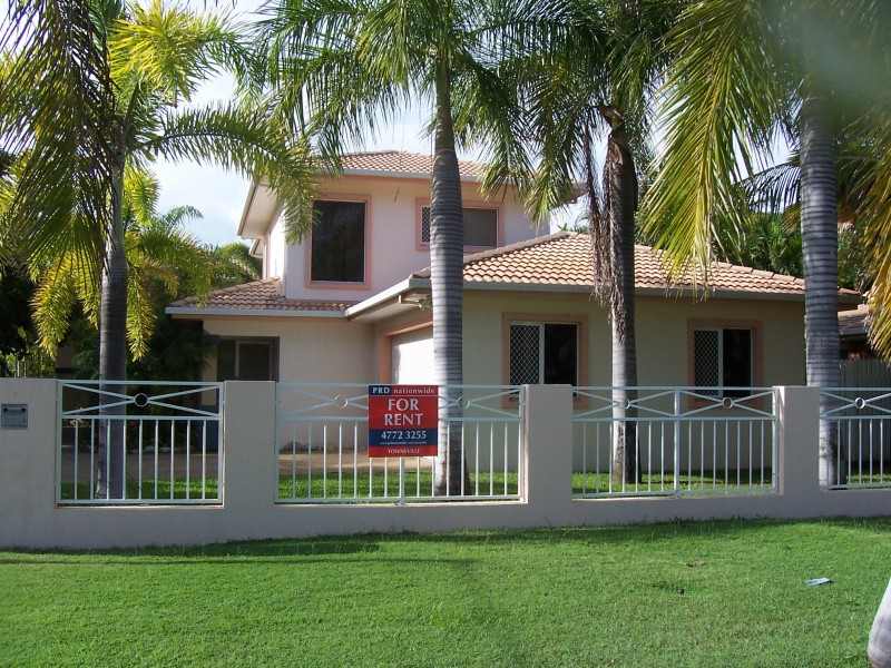 1/15 Primrose Street, Belgian Gardens QLD 4810