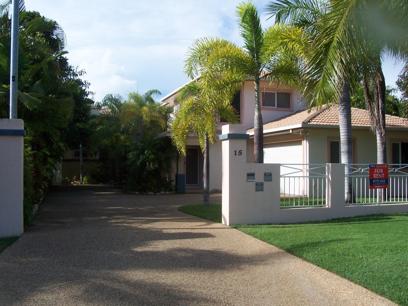 1/15 Primrose Street, Belgian Gardens QLD 4810