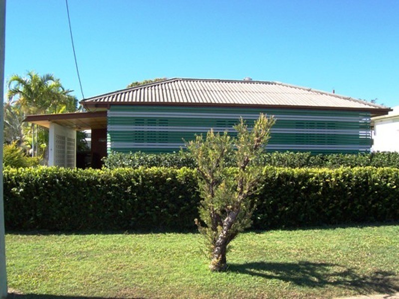 11 Barbouttis Street, Belgian Gardens QLD 4810