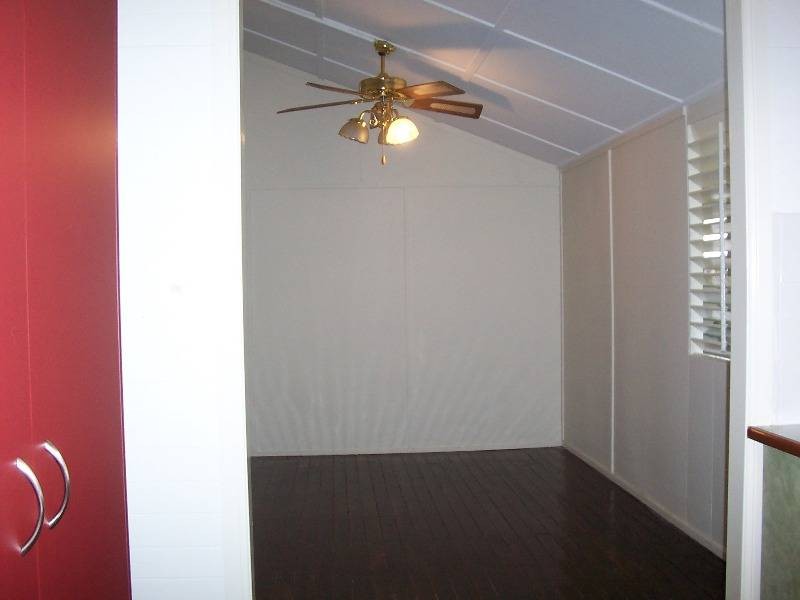 11 Seventh Street, Railway Estate QLD 4810