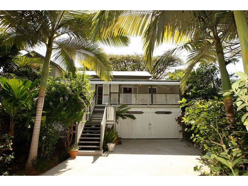 12 Haughton Street, Mundingburra QLD 4812