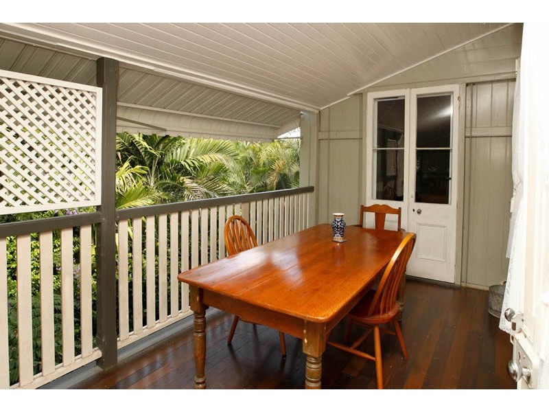 12 Haughton Street, Mundingburra QLD 4812