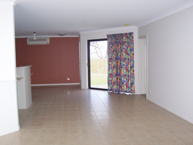 12 Baxendell Place, Bushland Beach QLD 4818