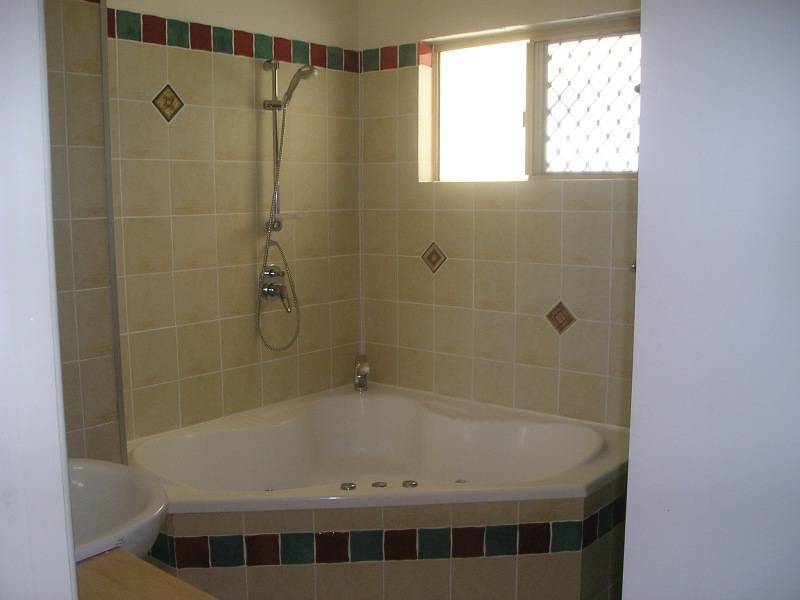 12 Richardson Street, Douglas QLD 4814