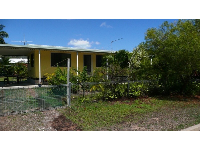 12 York Court, Horseshoe Bay, Magnetic Island QLD 4819