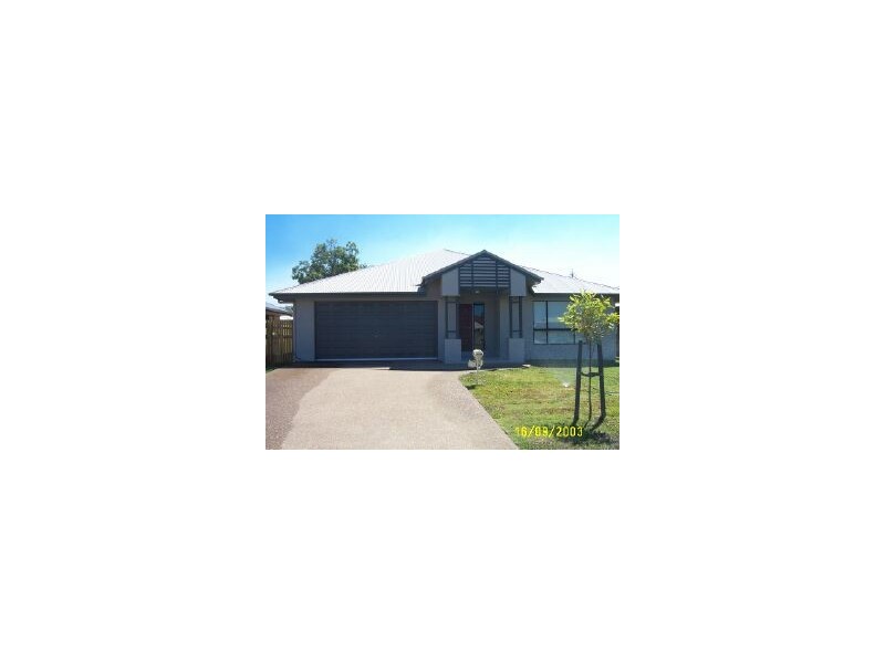 13 Baxendell Place, Bushland Beach QLD 4818