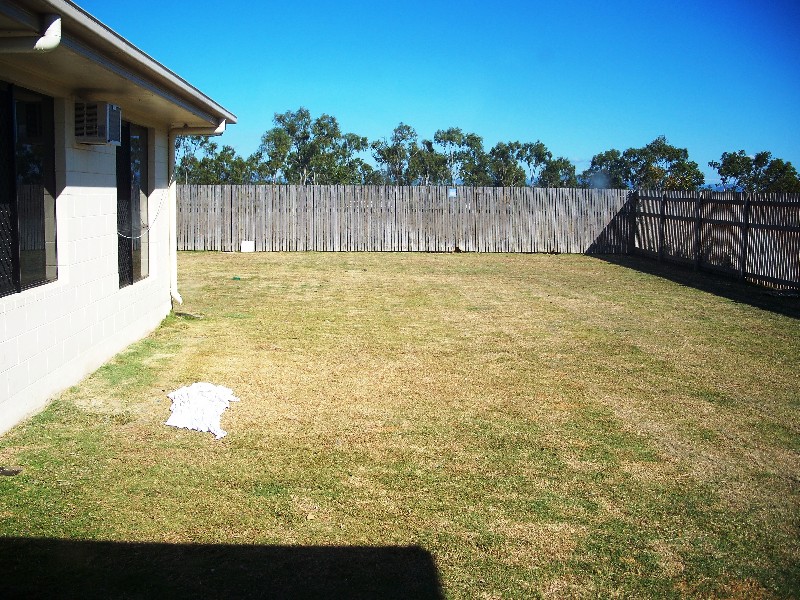 14 Amy Court, Kelso QLD 4815