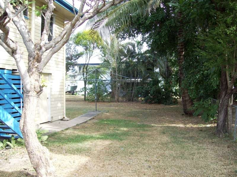 15 Arila Street, Cranbrook QLD 4814