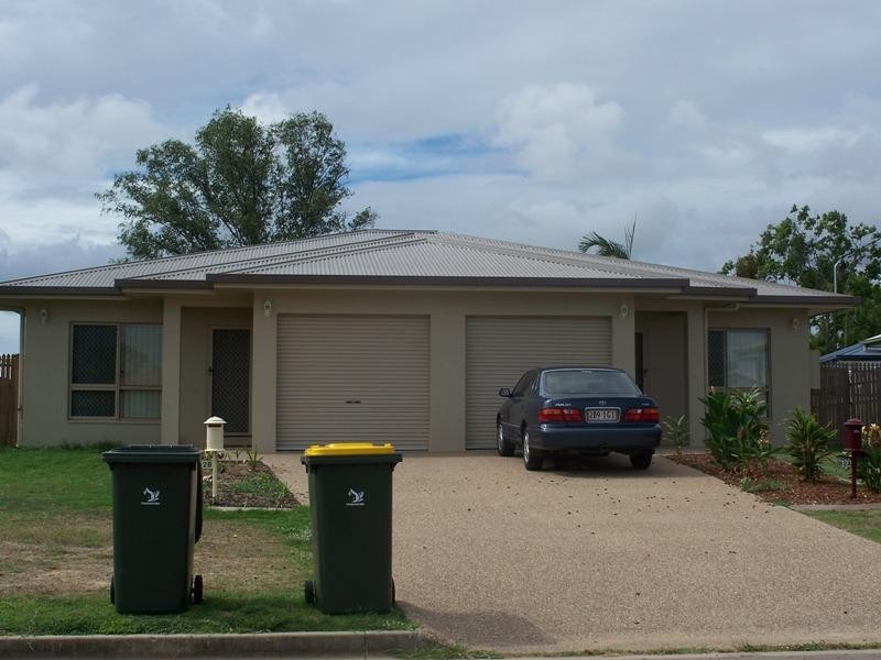 1/62 Santal Drive, Rasmussen QLD 4815