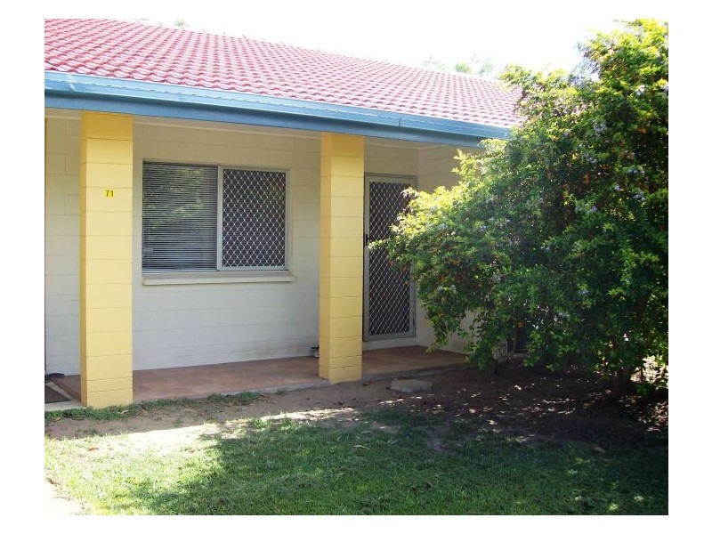 1/71 Albany Raod, Pimlico QLD 4812