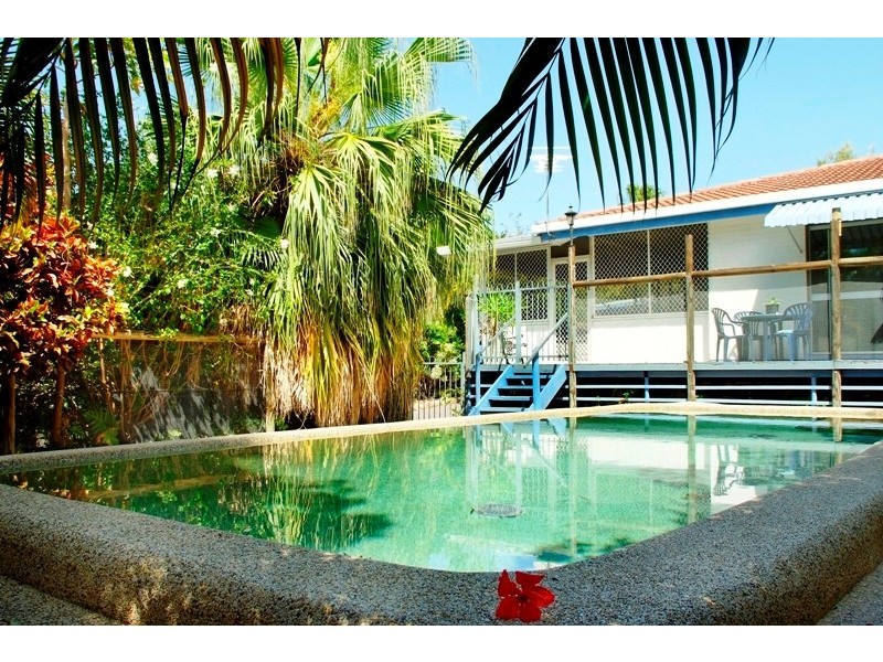 18 Yule Street, Picnic Bay QLD 4819