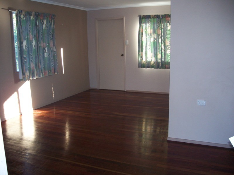 18 Peacock Street, Condon QLD 4815