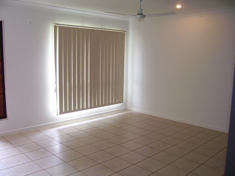 1 Tern Court, Condon QLD 4815