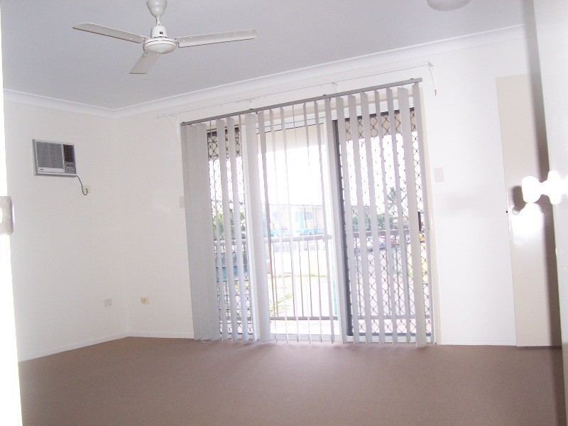 1/76-78 Mitchell Street, North Ward QLD 4810