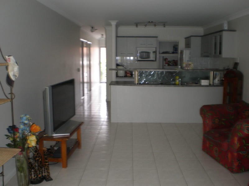 2 & 3/12 Hirst Street, Hermit Park QLD 4812