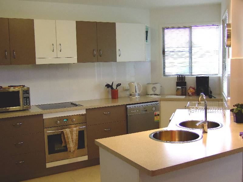 Unit 2 4 Ryan Street, Belgian Gardens QLD 4810