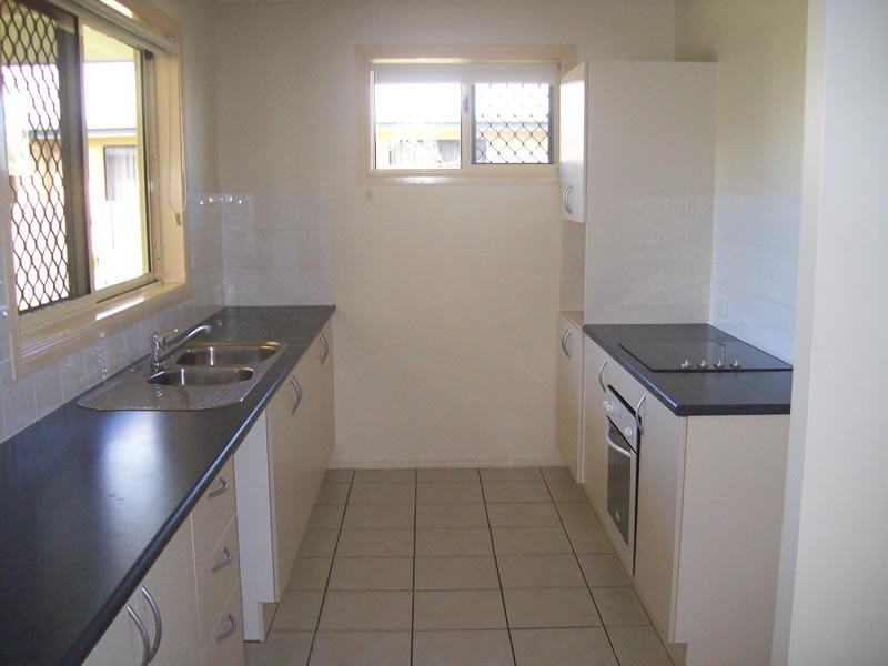 2 Crista Court, Kelso QLD 4815