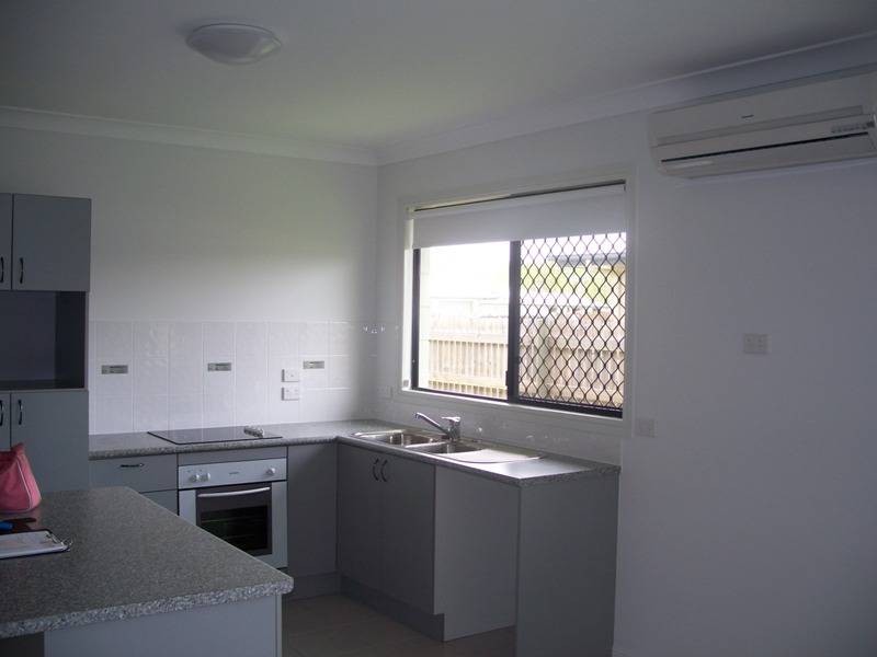 1/20 Amy Court , Kelso QLD 4815