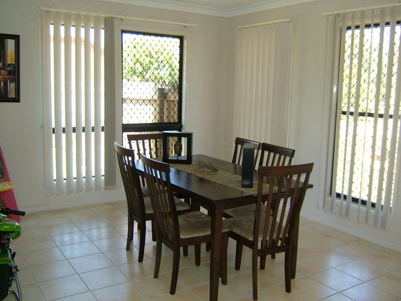 20 Burbank Way, Kirwan QLD 4817