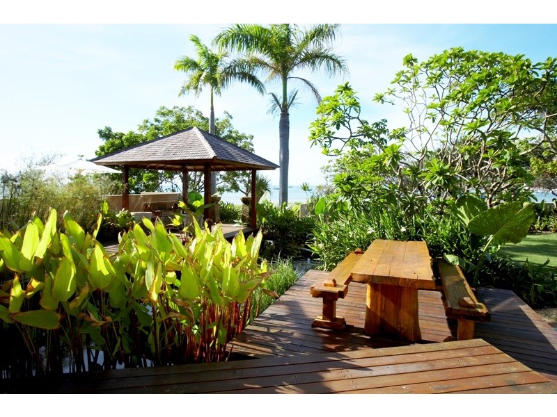 20 Pacific Dr, Horseshoe Bay, Magnetic Island QLD 4819