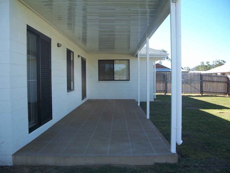 20 Janelle Street, Kelso QLD 4815