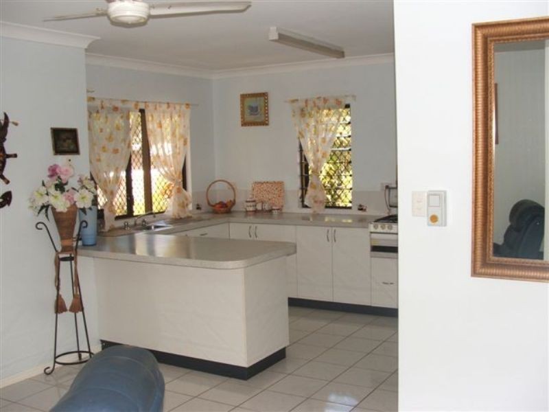 20 Nerita Crescent, Magnetic Island QLD 4819