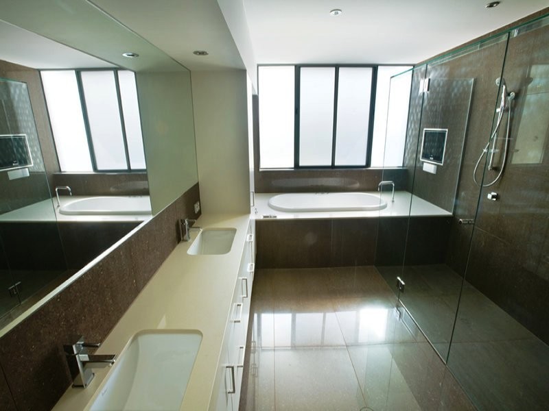 2/106 The Strand, North Ward QLD 4810