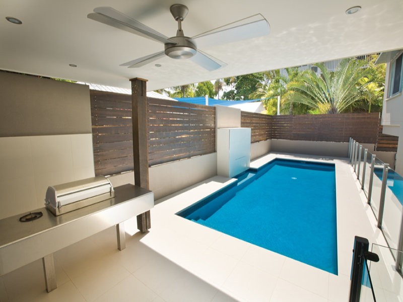 2/106 The Strand, North Ward QLD 4810