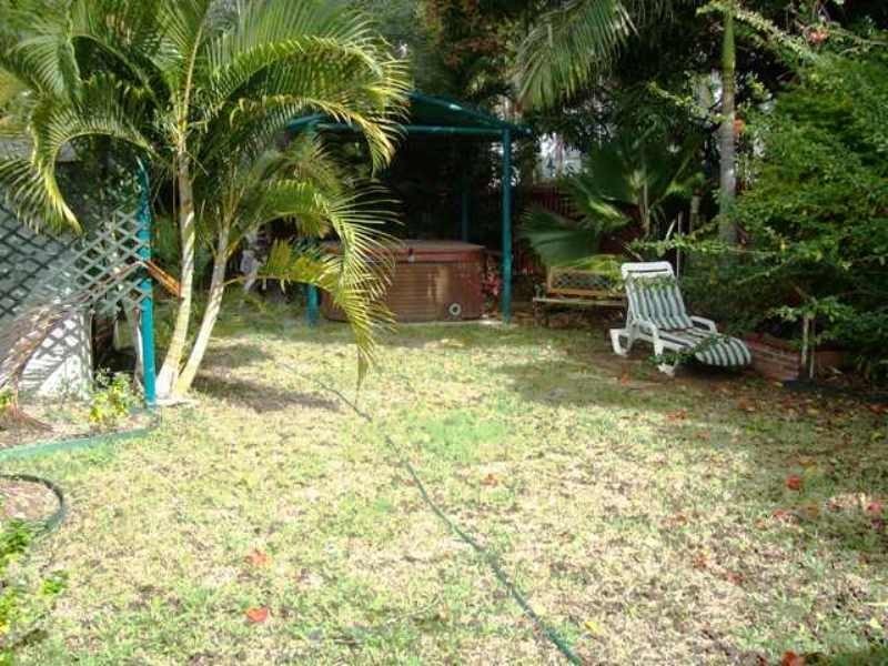 2/11 Hayman Avenue, Cranbrook QLD 4814