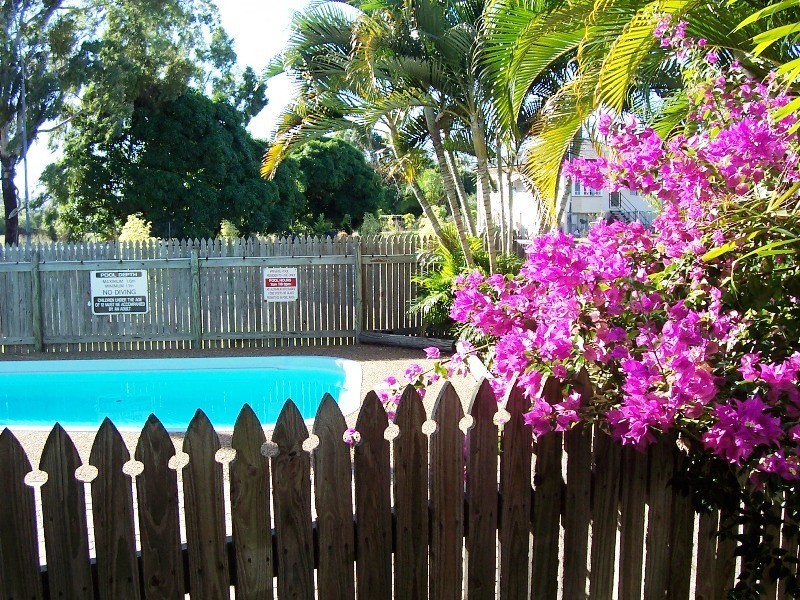 2/12 Old Common Road, Belgian Gardens QLD 4810