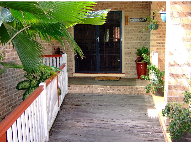 21 Moffat Street, Kirwan QLD 4817