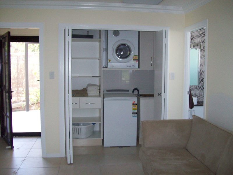 21 Balmoral Drive, North Ward QLD 4810