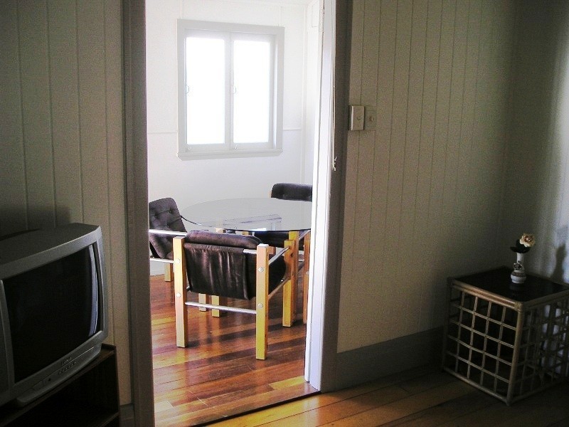 2/4 Cannan Street, South Townsville QLD 4810