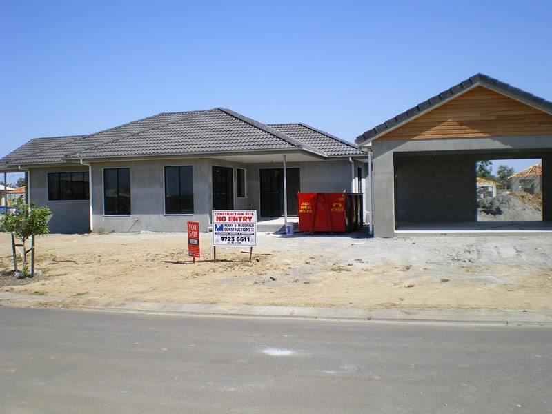 1 Logrunner Avenue, Kirwan QLD 4817