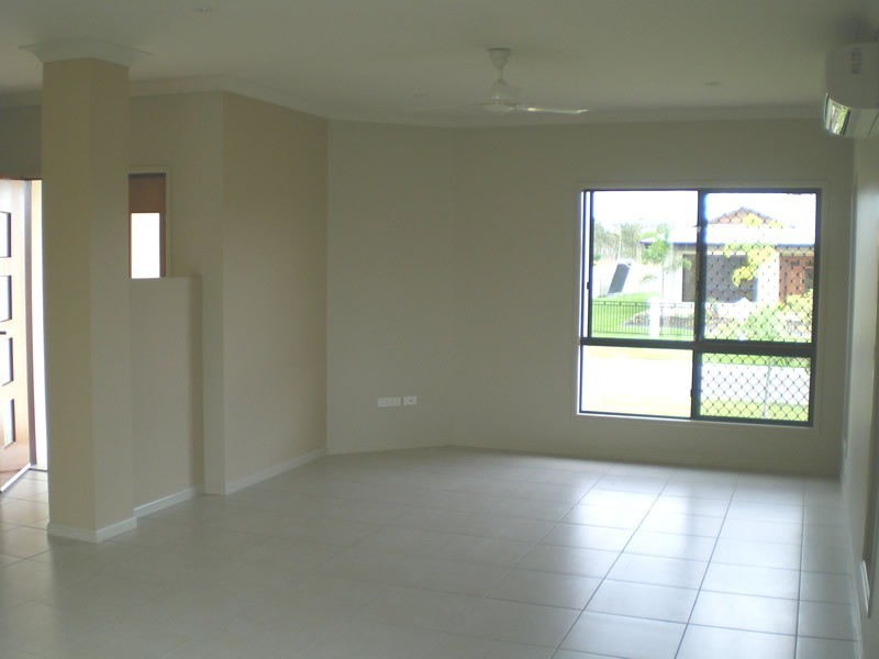 5 Logrunner Avenue, Kirwan QLD 4817