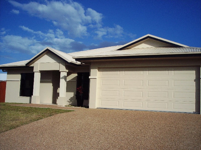 26 Birdwing Court, Douglas QLD 4814