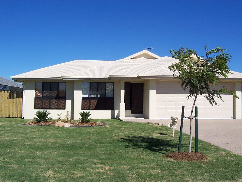 26 Elphinstone Drive, Kirwan QLD 4817