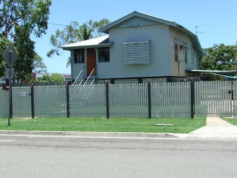 27 Haig Street, Pimlico QLD 4812