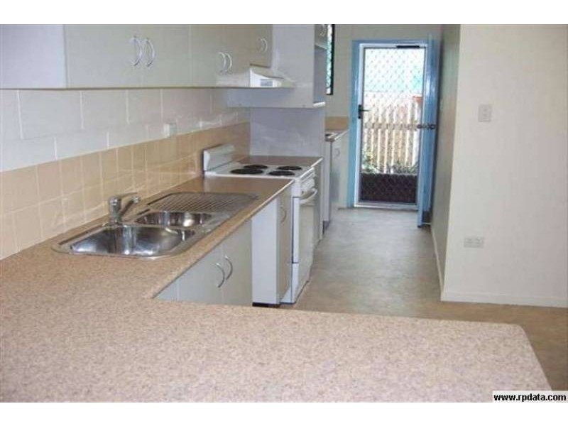 3/105 Livingstone Street, West End QLD 4810