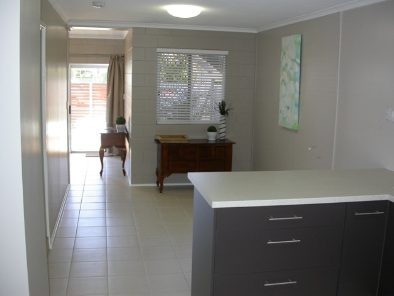 3/3 Falcon Street, Rowes Bay QLD 4810