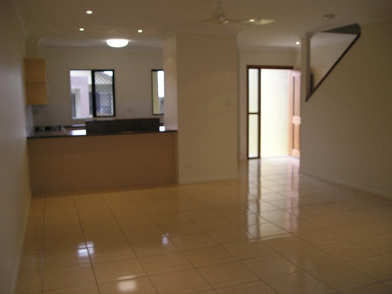 35 Paddington Terrace, Douglas QLD 4814