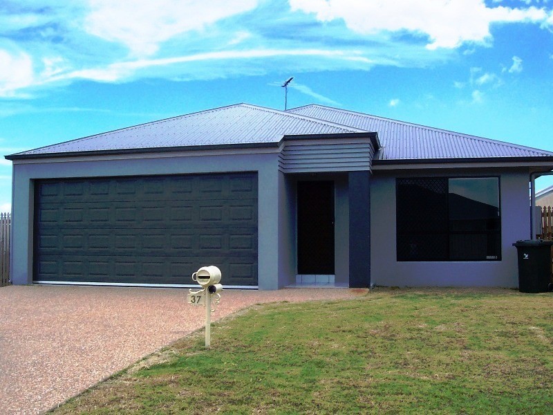 37 Fitzgerald Crescent, Kirwan QLD 4817