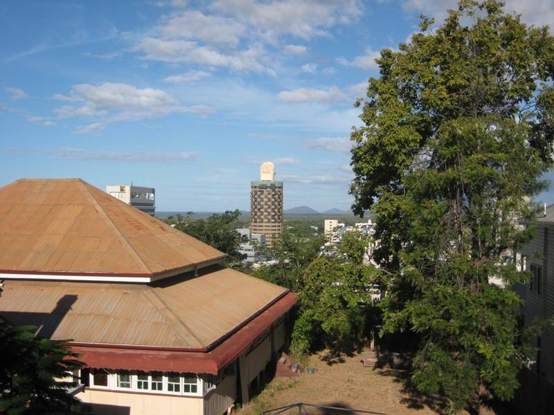 38 Stokes Street, North Ward QLD 4810