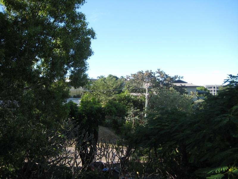 38 Stokes Street, North Ward QLD 4810