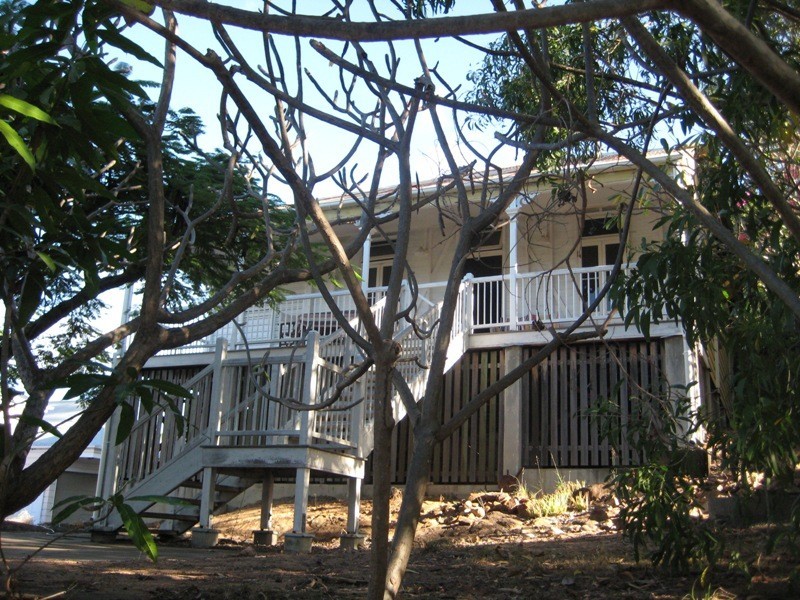 38 Stokes Street, North Ward QLD 4810