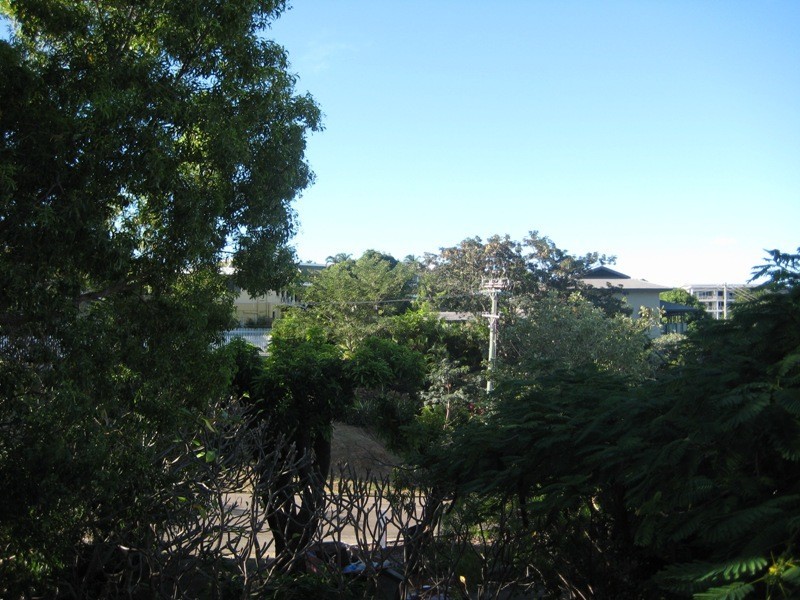 38 Stokes Street, North Ward QLD 4810