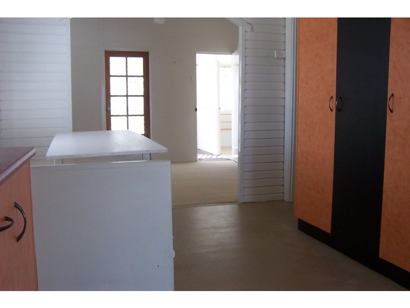 394  Walker Street, Townsville QLD 4810