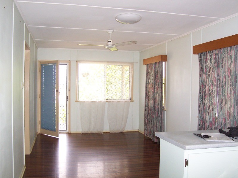 395 Walker Street, West End QLD 4810